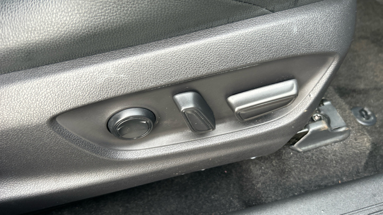 Toyota bZ4X 150kW Vision 71.4kWh 5dr Auto Electric Hatchback